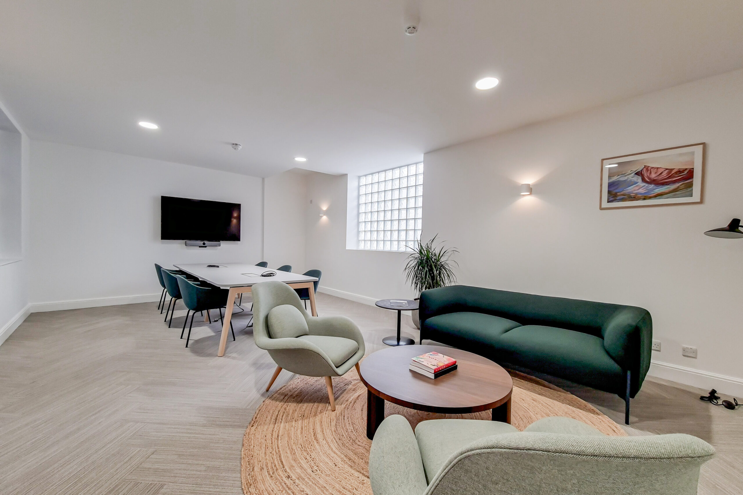 Professional and flexible workspace with a premium Marylebone address.