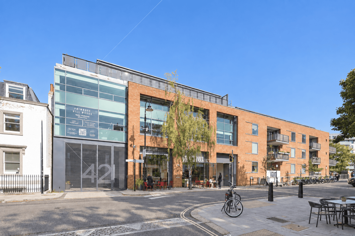A newly refurbished entrance welcomes you to Primrose Hill Works, set within the characterful neighbourhood streets of Primrose Hill.