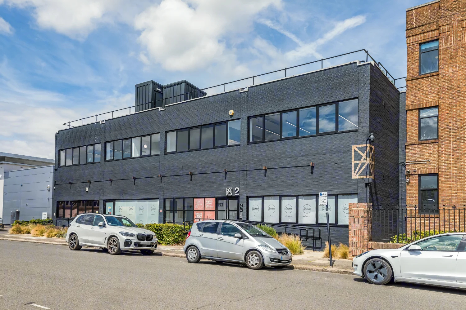 Power Road Studios External
